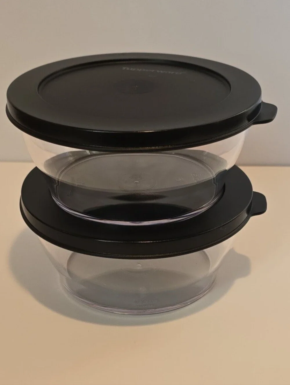 NEW! Tupperware Clearly Elegant Serving Bowl Set of 2 (610 ml)